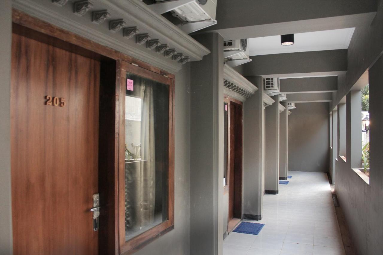 Oyo 222 M@Jayakarta Jacarta Exterior foto