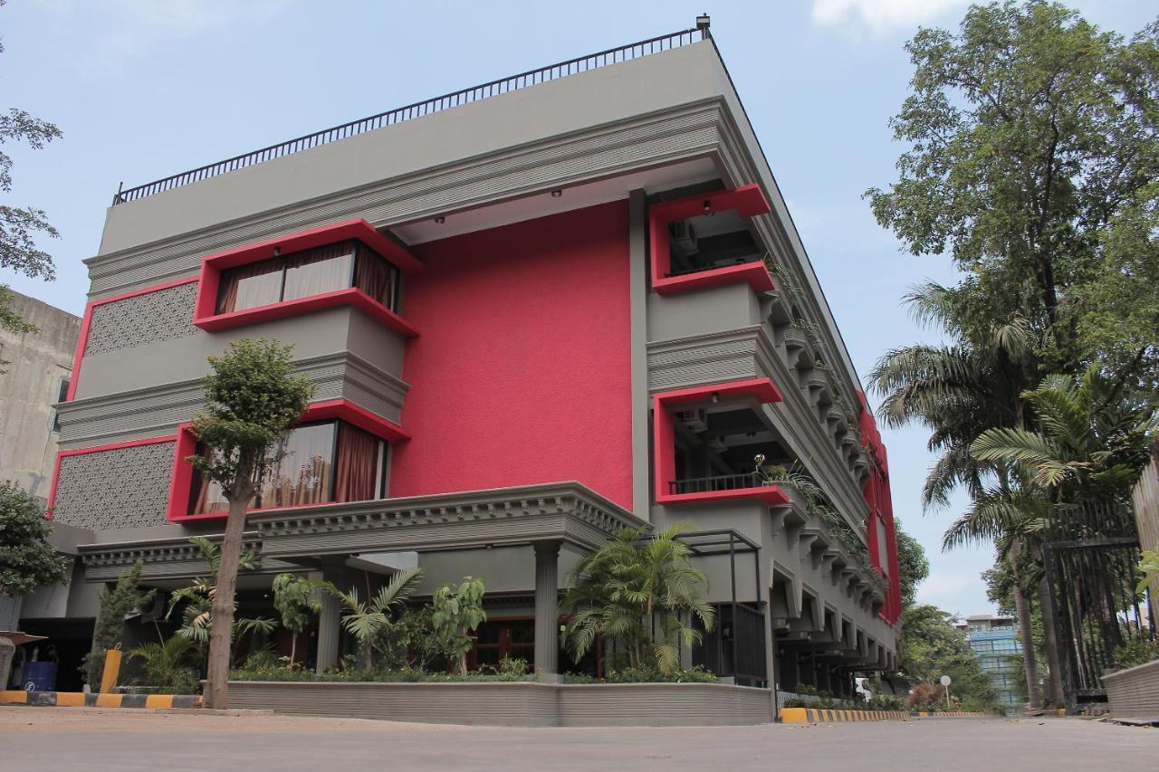 Oyo 222 M@Jayakarta Jacarta Exterior foto