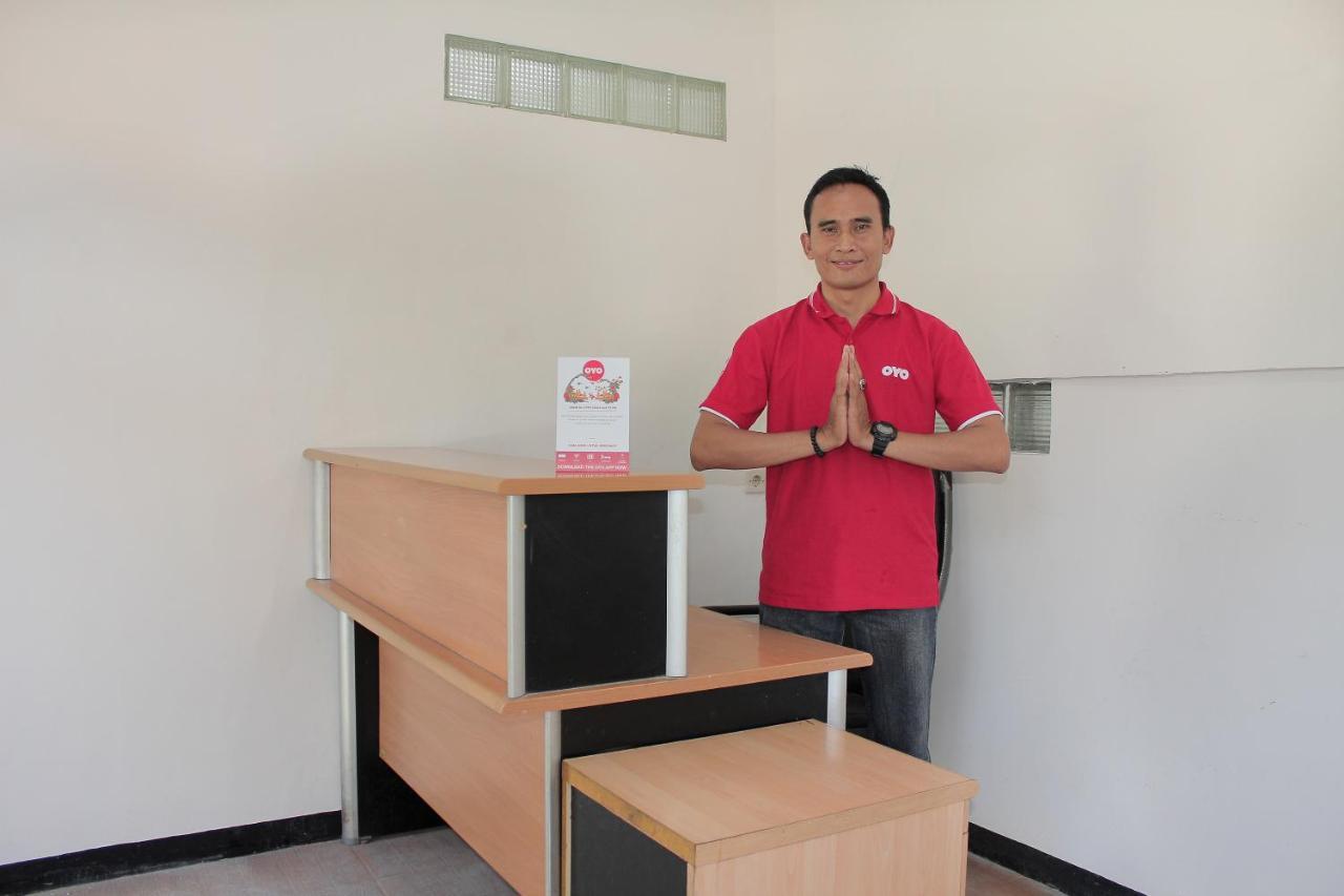 Oyo 222 M@Jayakarta Jacarta Exterior foto